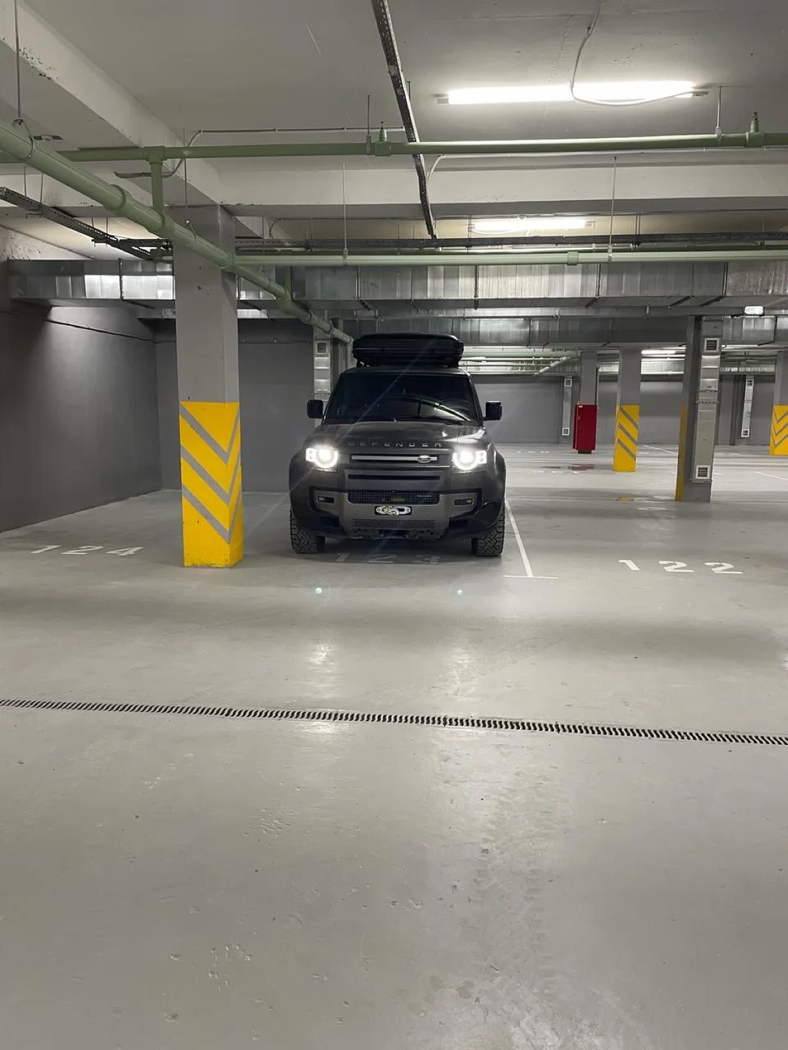 Машиноместо, 14 м²
