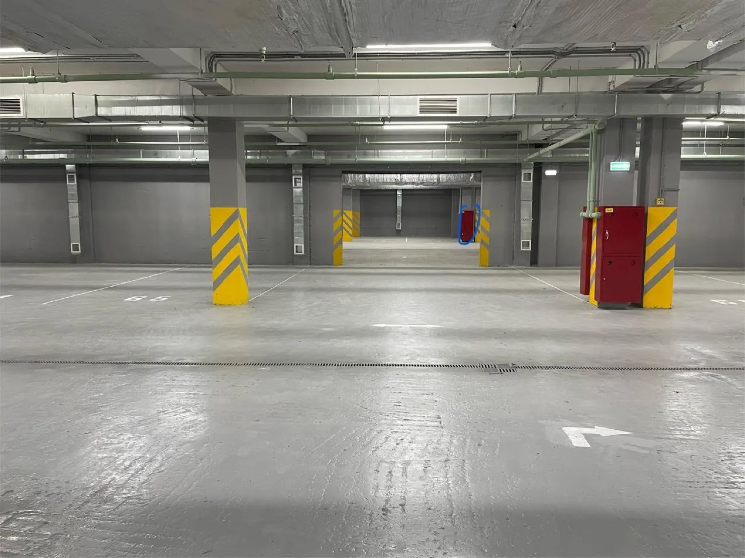 Машиноместо, 13 м²